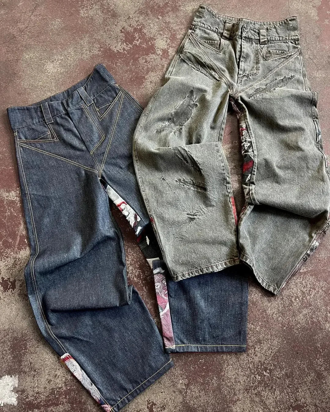 Japanese Embroidered Jeans – Unisex Sukajan-Style Relaxed Denim