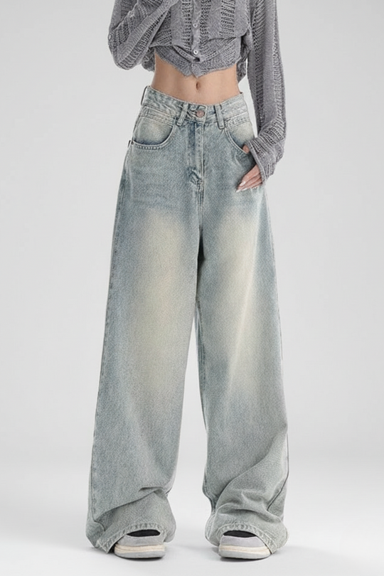 LifeOfStreetwear | Women’s Loose Fit Boyfriend Jeans – Light Wash Denim
