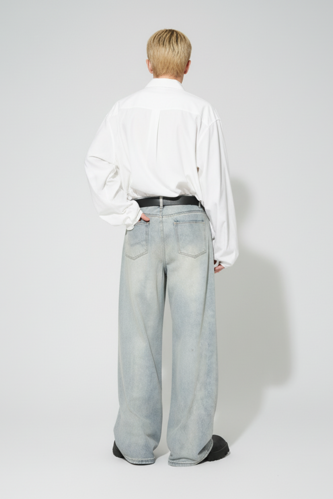 LifeOfStreetwear | Men’s Light Wash Baggy Wide Leg Jeans