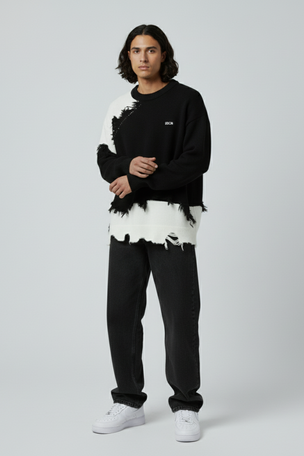 LifeOfStreetwear | Men’s Oversized Black & White Sweater