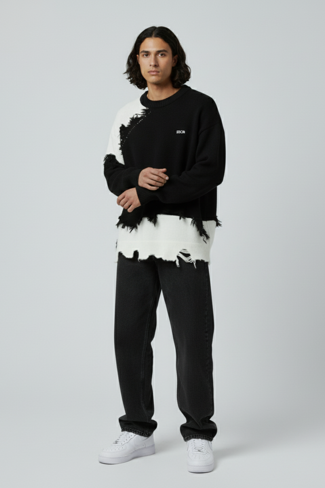 LifeOfStreetwear | Men’s Oversized Black & White Sweater