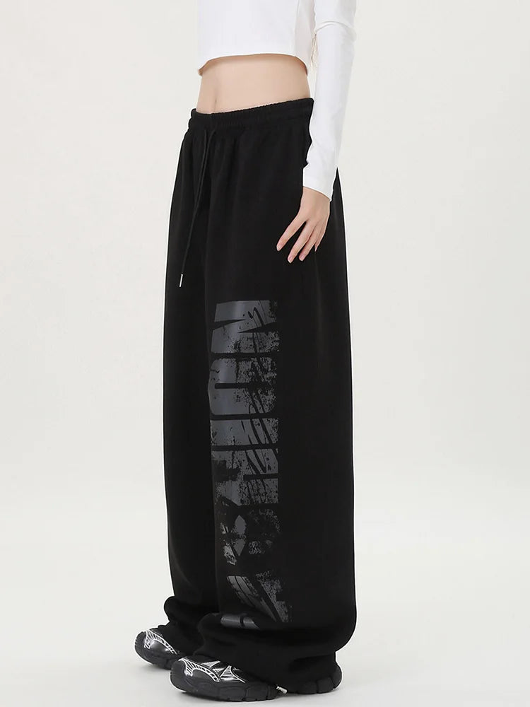 Block Graphic Joggers – Women's Wide-Leg Sweatpants
