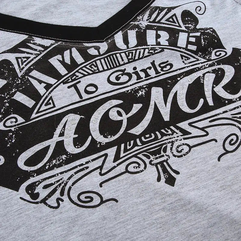 Monochrome Graphic Long Sleeve Top – Women's Fitted Top