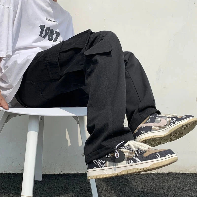 Straight-Leg Cargo Trousers – Men's Relaxed Utility Pants