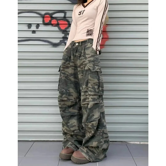 Streetwear Cargo Camo Trousers – Unisex Baggy Utility Pants