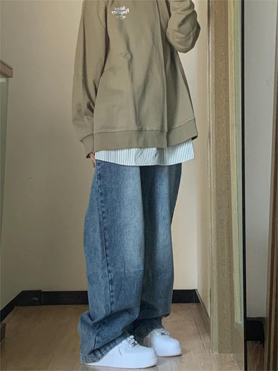 BAGGY BLUE JEANS - BOYFRIEND FIT IN TIMELESS STYLE