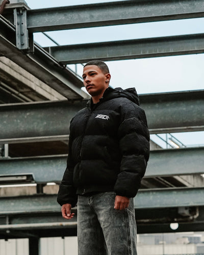 BLACK HOODED PUFFER JACKET CONFORTABLE À PORTER