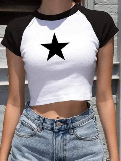 CROP TOP STAR DESIGN Y2K WHITE AND BLACK TSHIRT