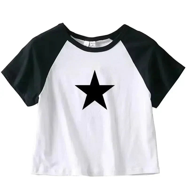CROP TOP STAR DESIGN Y2K WHITE AND BLACK TSHIRT