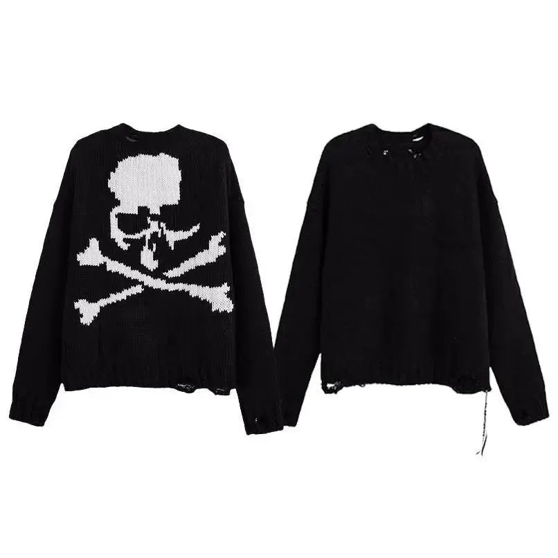 KNITTED SWEATER WITH SKULL AND CROSSBONES PATTERN KNITTED