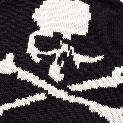 KNITTED SWEATER WITH SKULL AND CROSSBONES PATTERN KNITTED