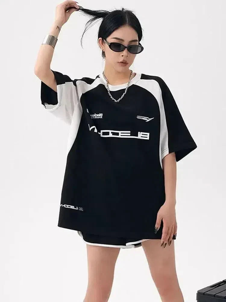 OVERSIZED T-SHIRT BLACK AND WHITE Y2K KOREAN VINTAGE STYLE