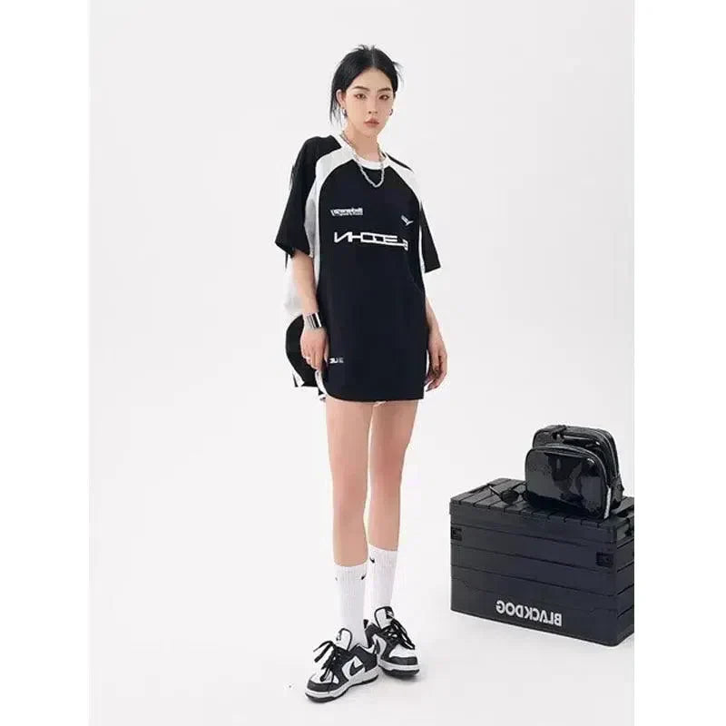 OVERSIZED T-SHIRT BLACK AND WHITE Y2K KOREAN VINTAGE STYLE