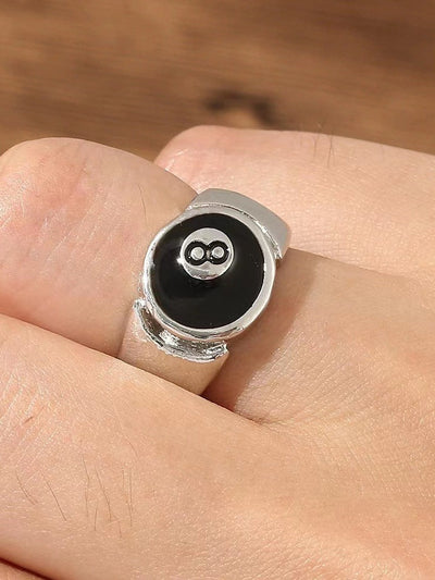 VINTAGE ADJUSTABLE 8-BALL RING WITH ADJUSTABLE DESIGN
