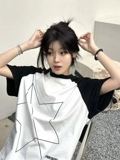 WHITE OVERSIZED STAR T-SHIRT WITH BLACK SLEEVES IN KOREAN STYLE