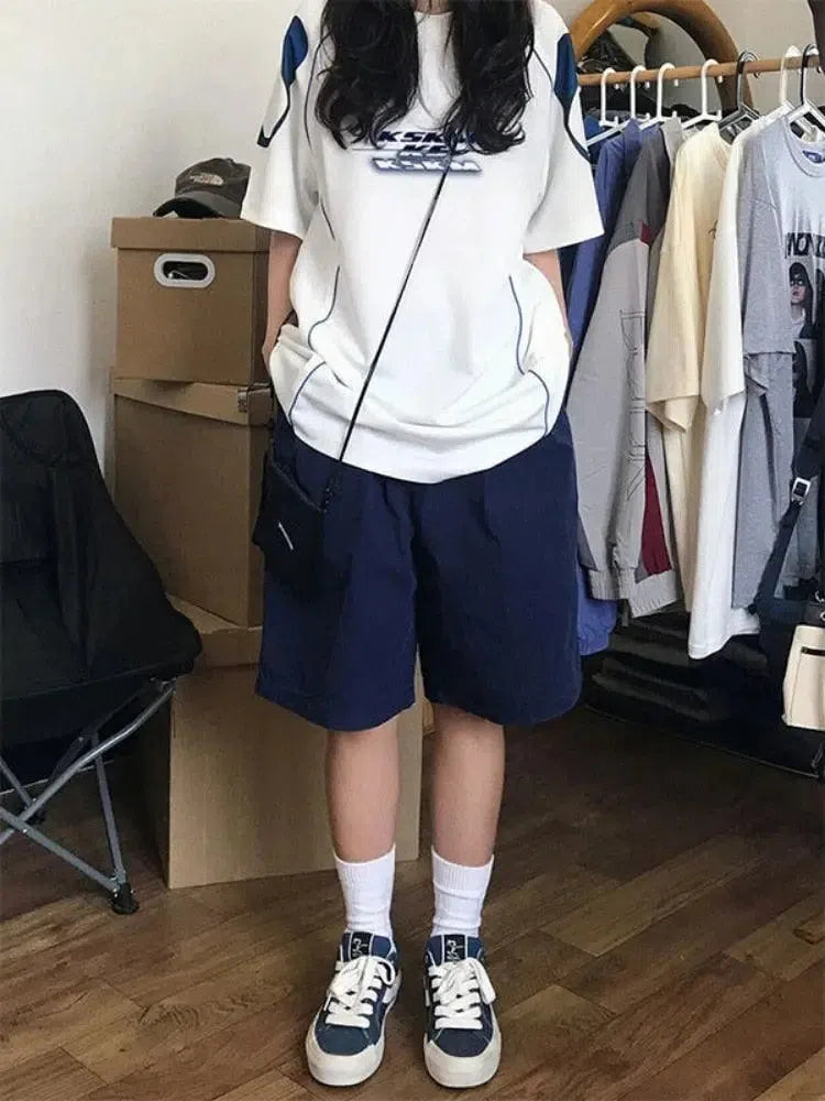 WHITE T-SHIRT WITH BLUE ACCENTS FOR KOREAN VINTAGE STREETWEAR