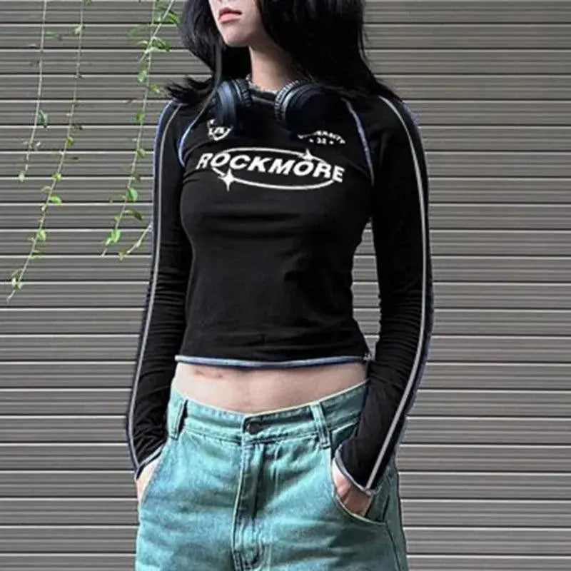 Y2K LONG SLEEVE CROP TOP IN BLACK